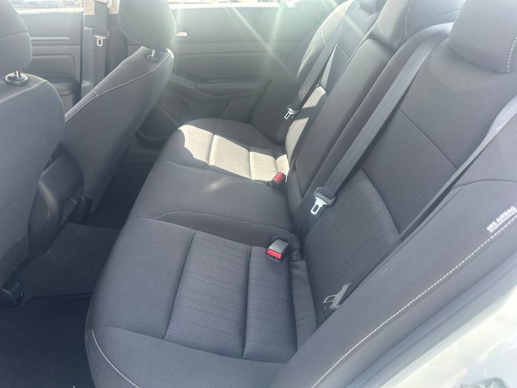 2022 Nissan Altima S - Photo 21