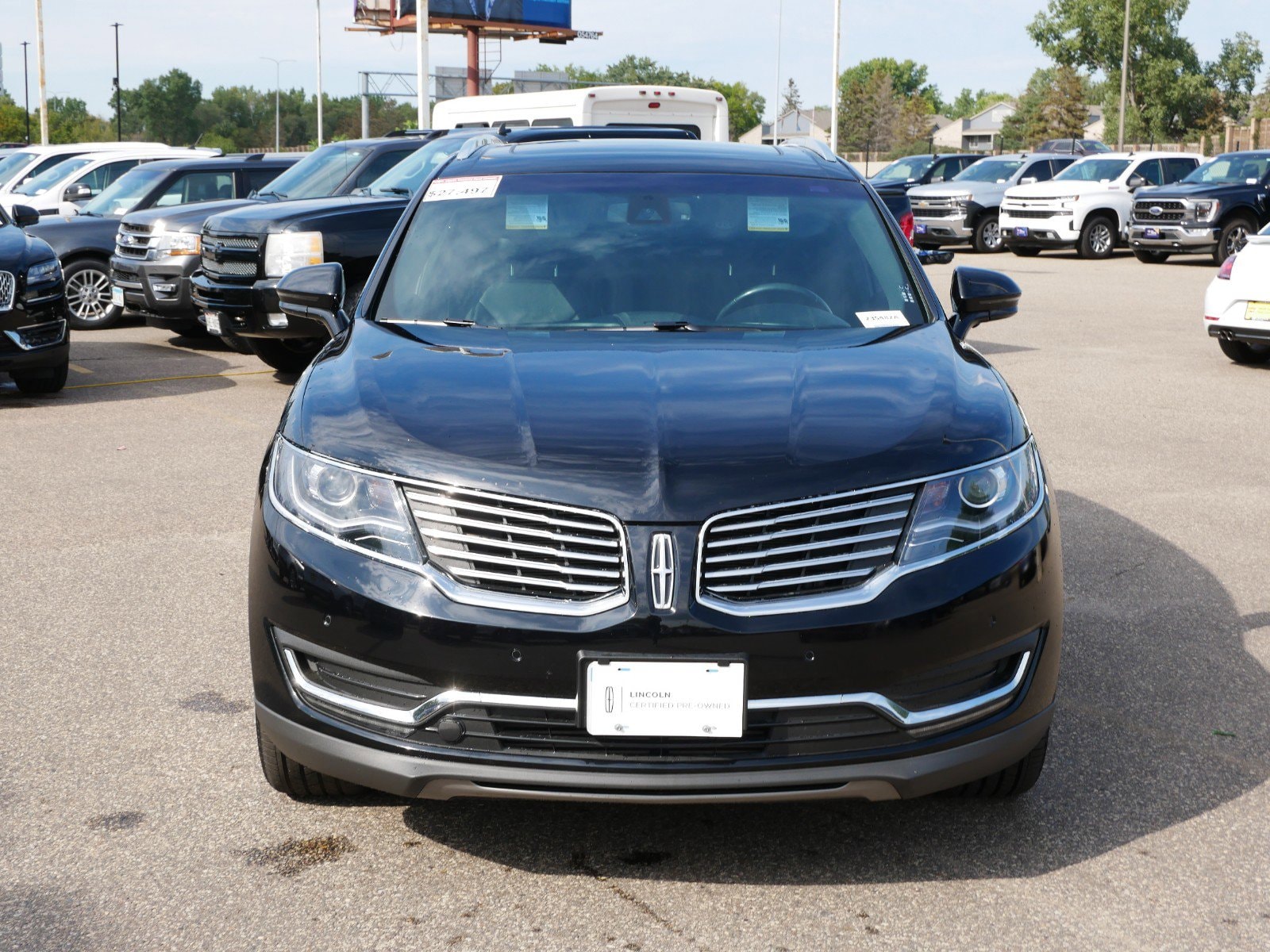 Used 2018 Lincoln MKX Reserve with VIN 2LMPJ8LPXJBL30294 for sale in Coon Rapids, Minnesota
