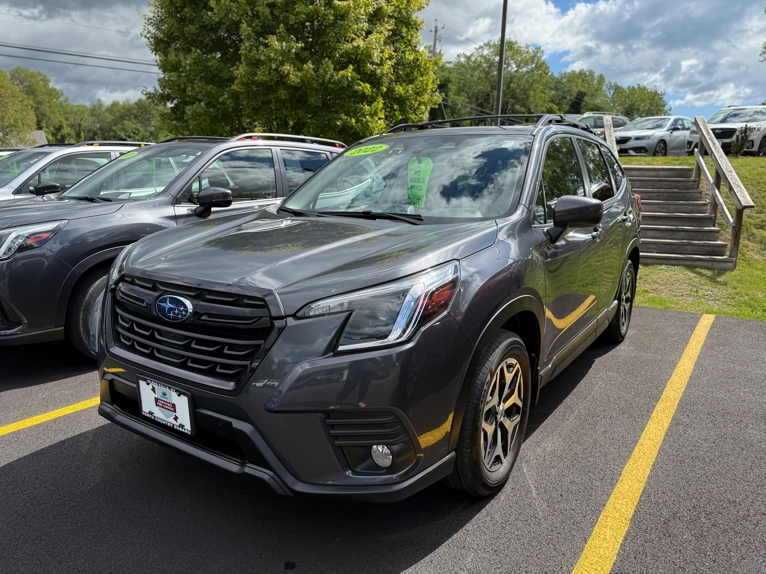 2022 Subaru Forester Premium photo 2