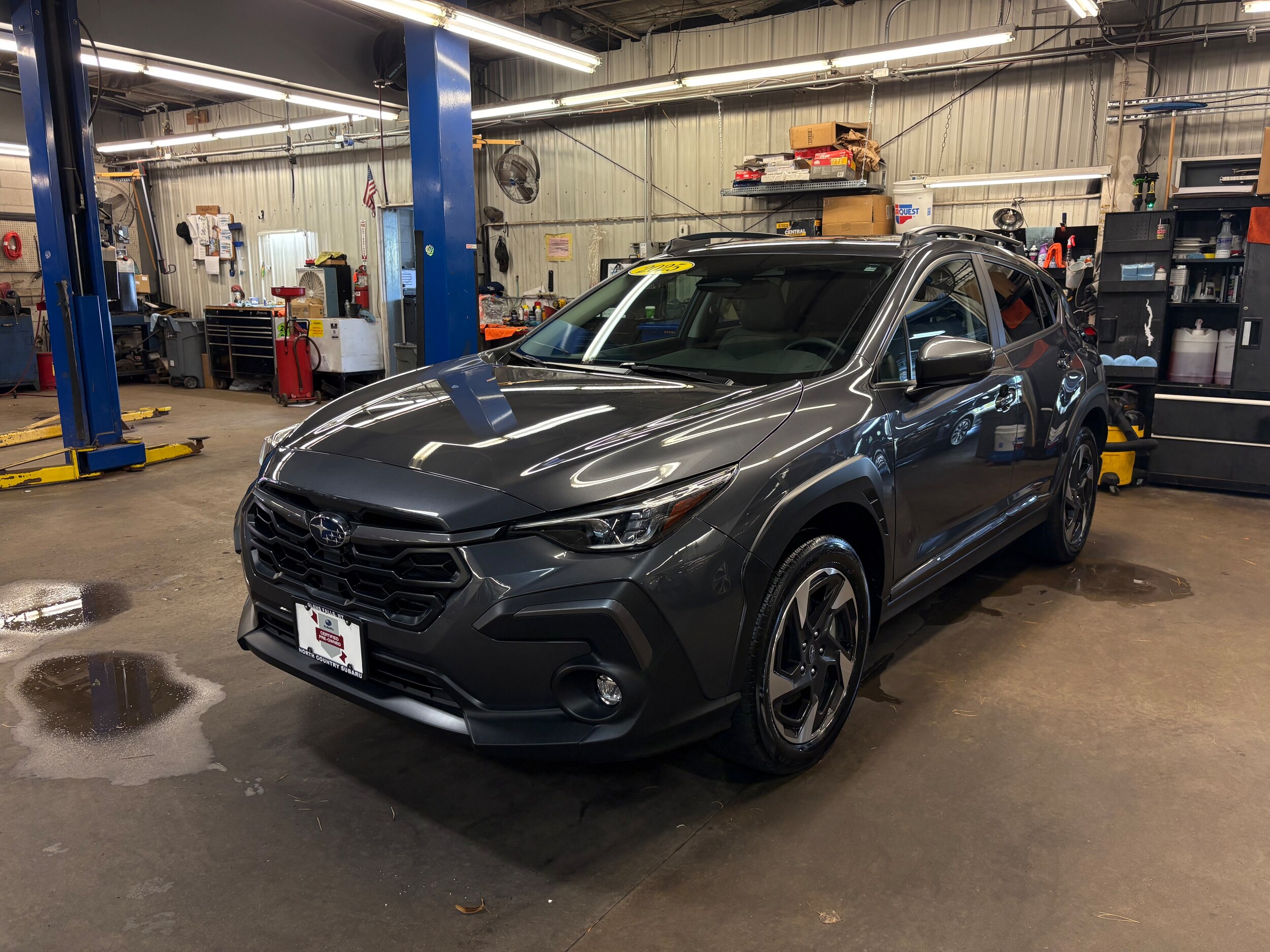 2025 Subaru Crosstrek Limited photo 2