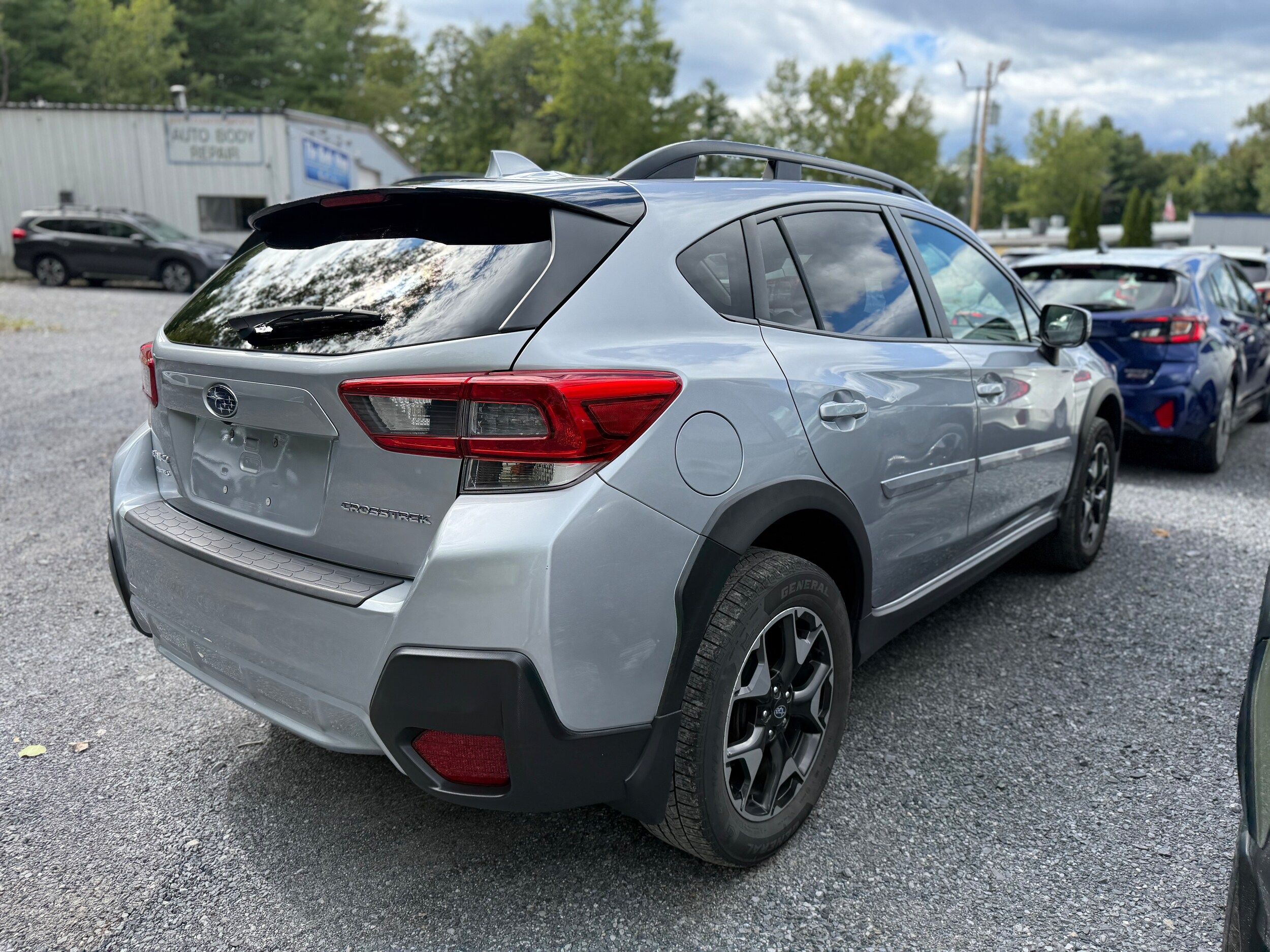 2020 Subaru Crosstrek Premium photo 3