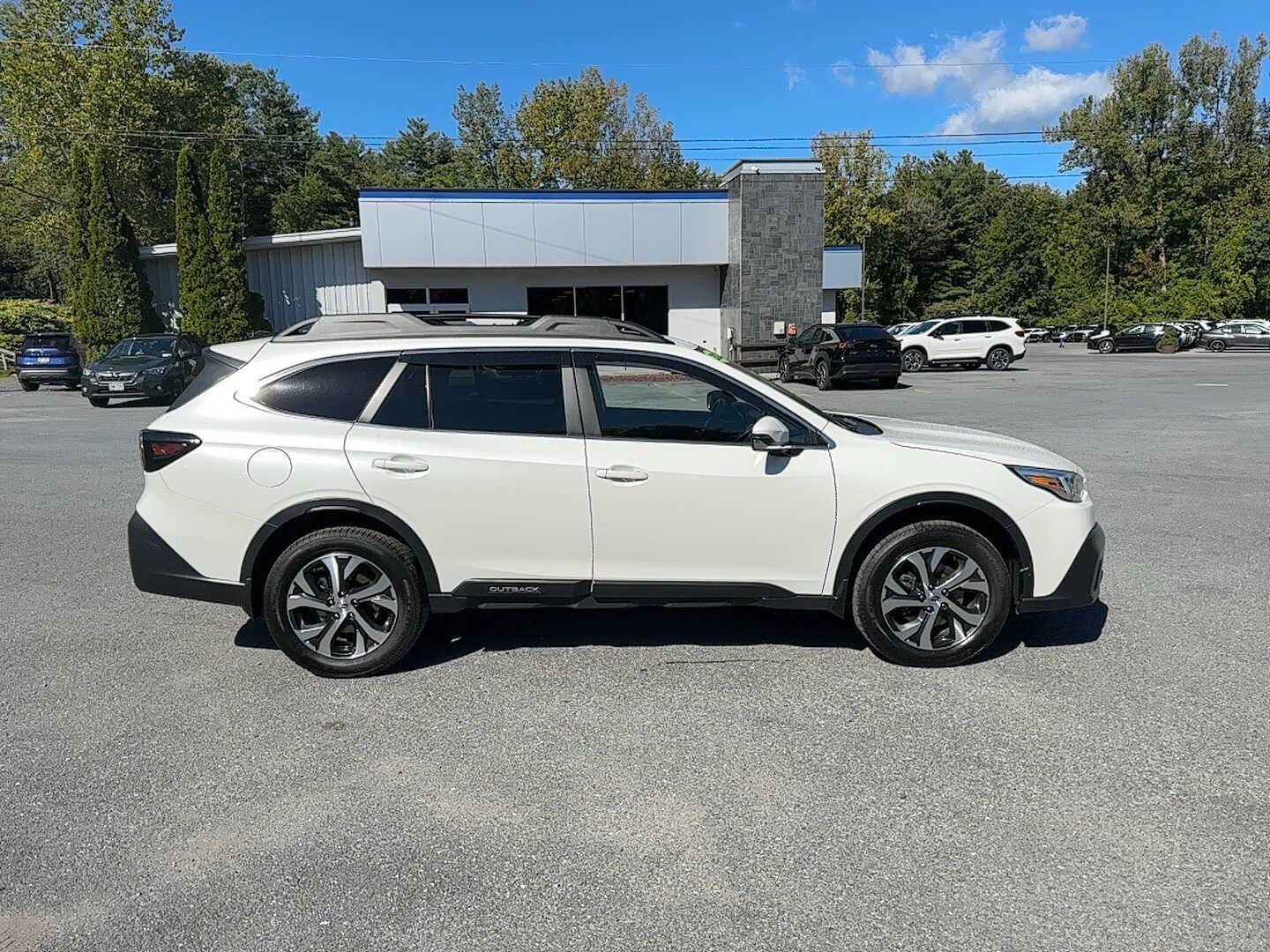 Used 2022 Subaru Outback Limited with VIN 4S4BTGND9N3135337 for sale in Queensbury, NY