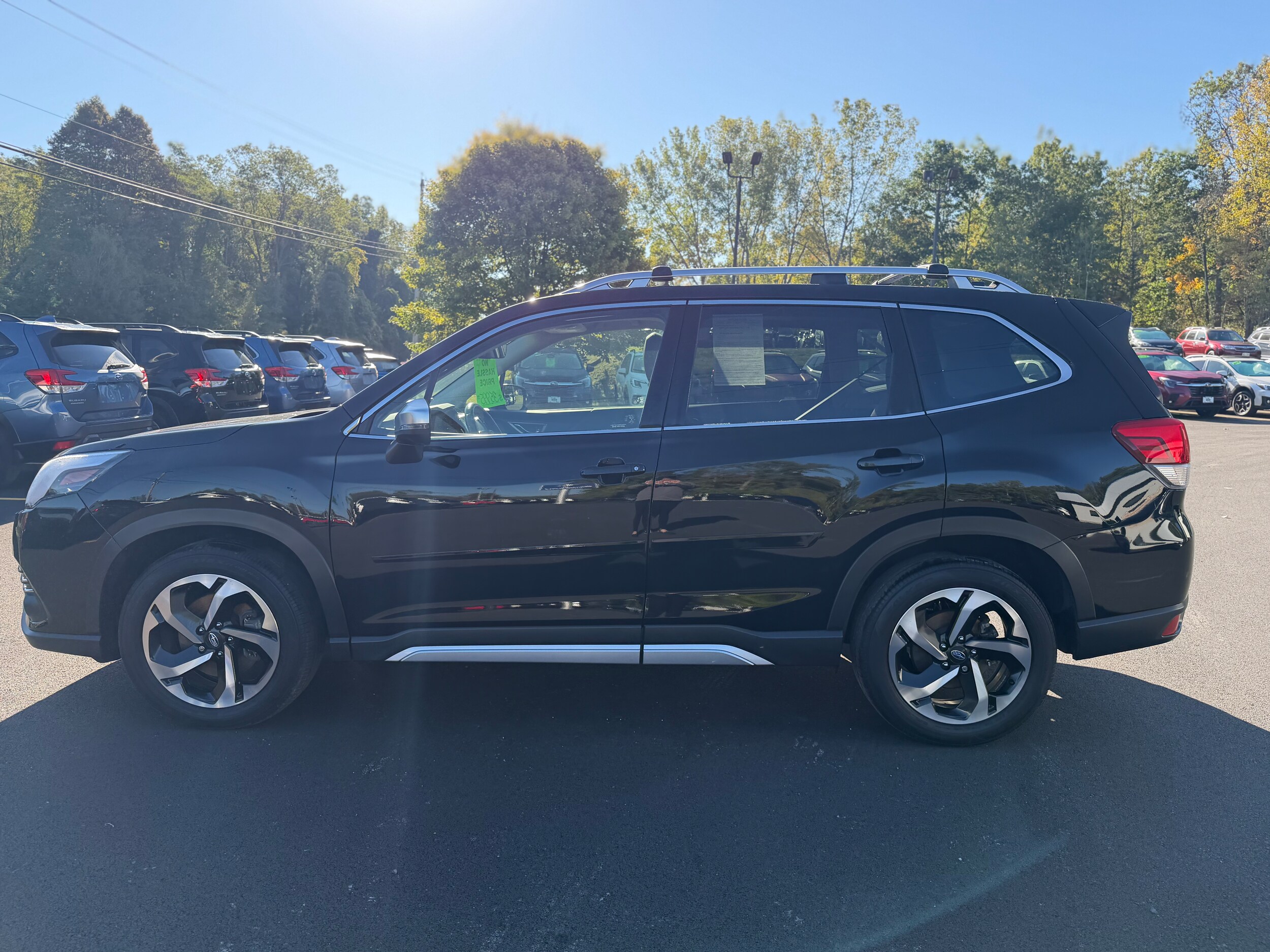 2024 Subaru Forester Touring photo 3