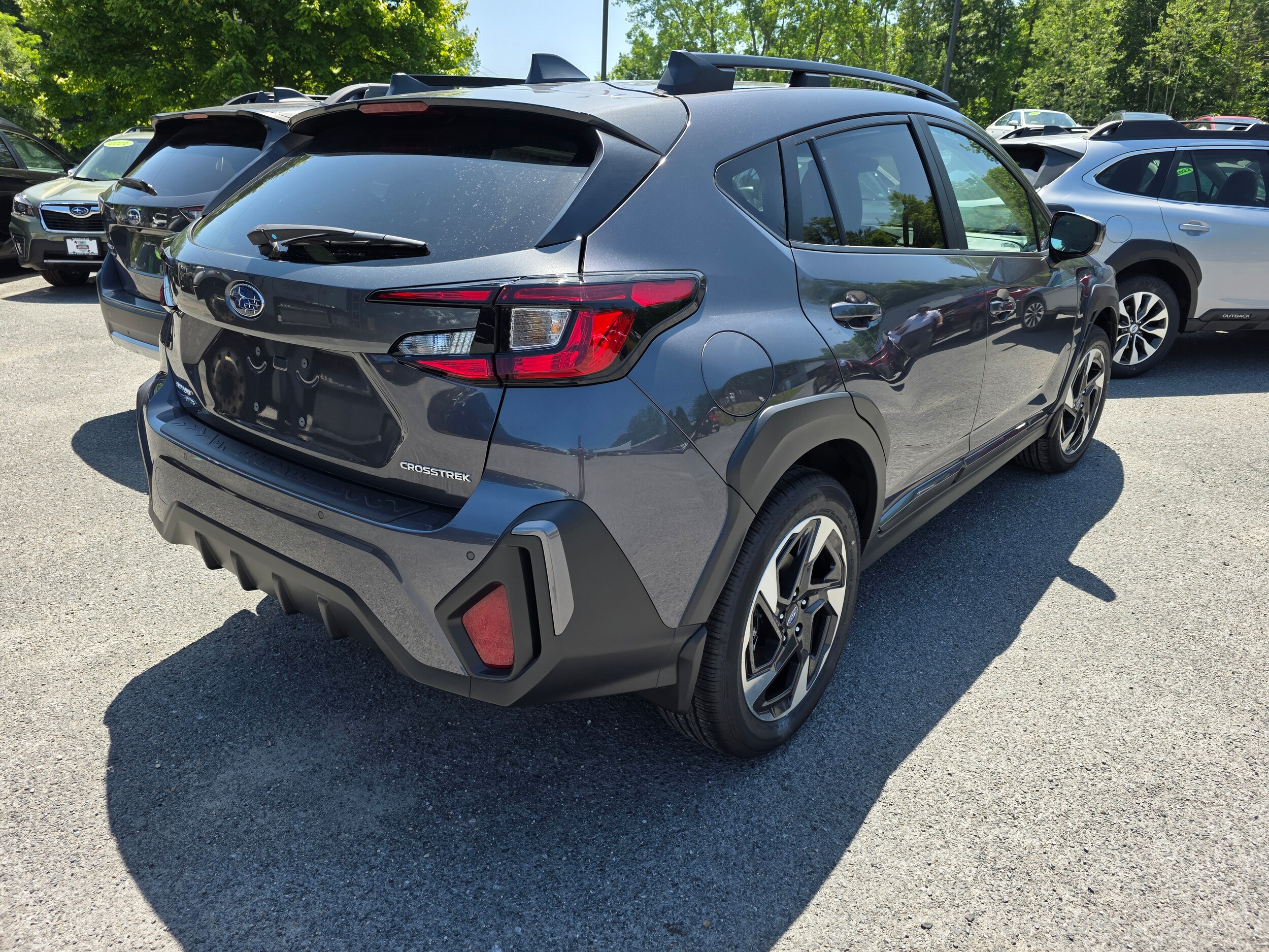 2025 Subaru Crosstrek Limited photo 4