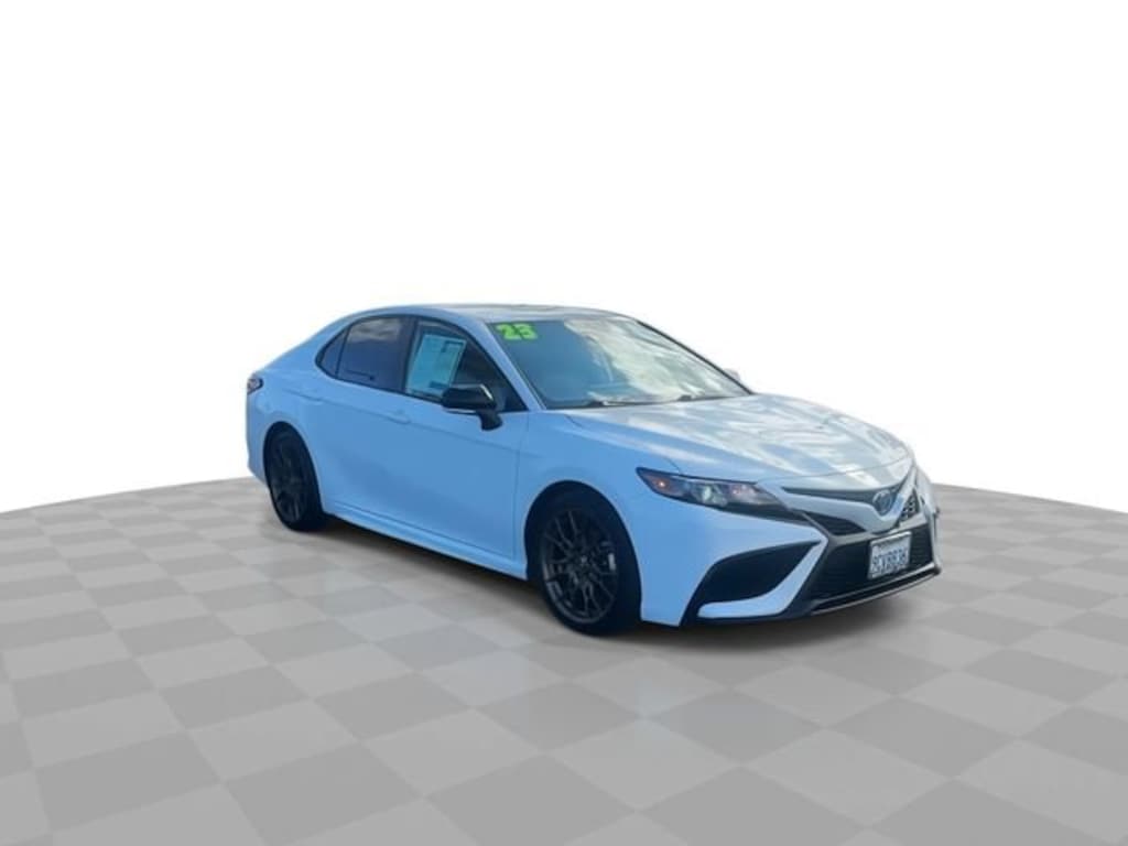 Used 2023 Toyota Camry Hybrid SE