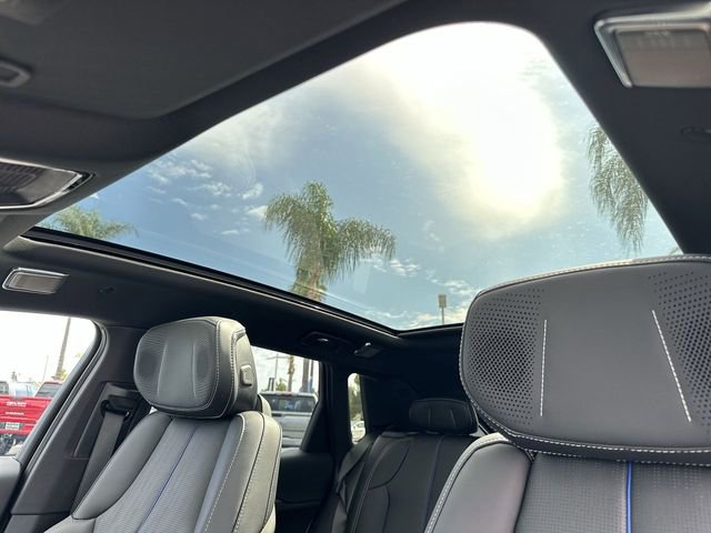 2026 Cadillac LYRIQ V - Photo 19