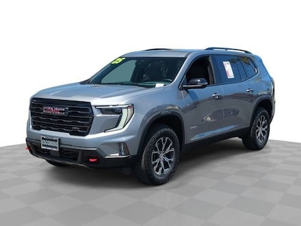 2025 GMC Acadia AT4 SUV