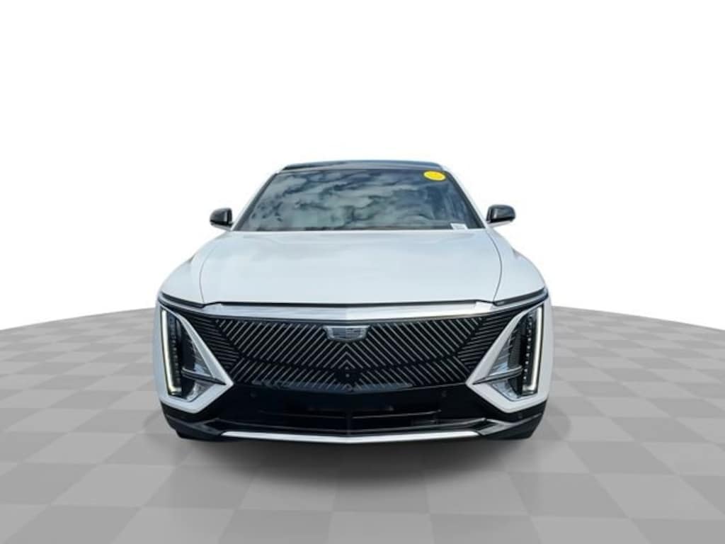 New 2024 CADILLAC LYRIQ Luxury 2 SUV