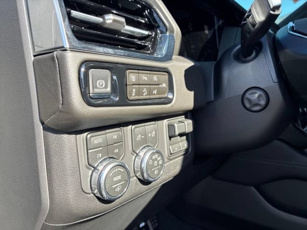 Used 2026 GMC Yukon XL Denali SUV