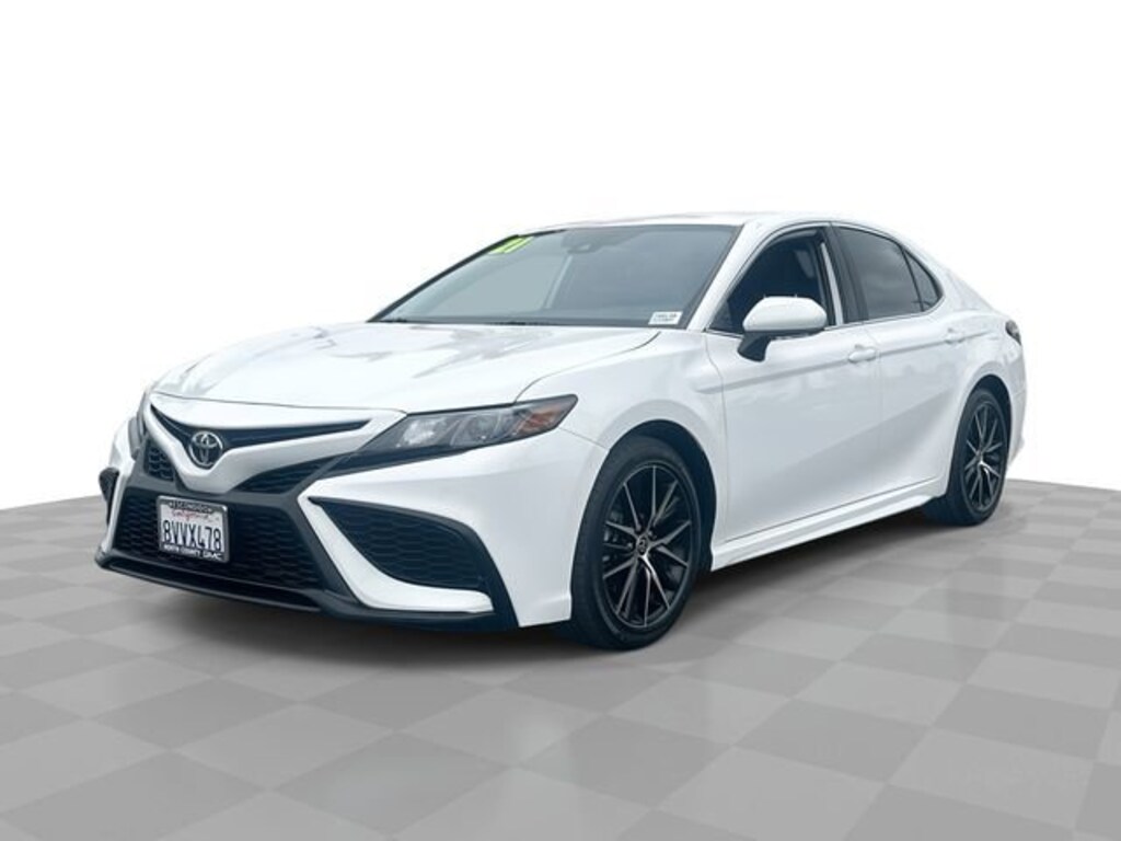 Used 2021 Toyota Camry SE Nightshade