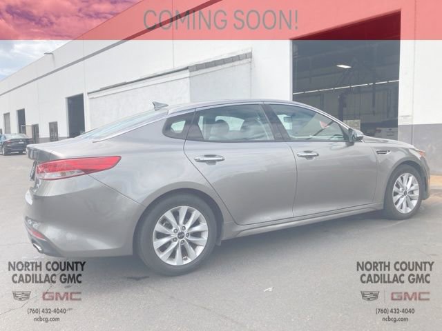 2018 Kia Optima EX photo 4