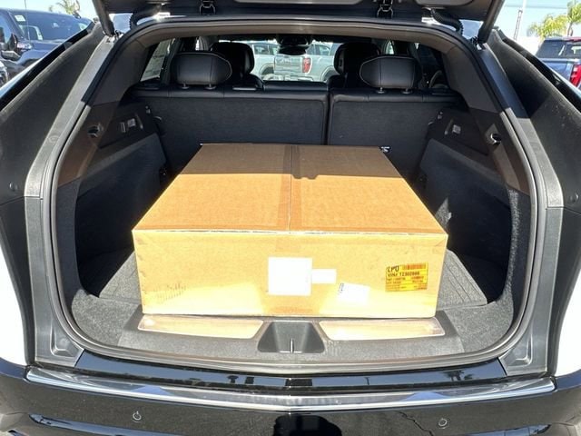 2026 Cadillac LYRIQ Luxury - Photo 27