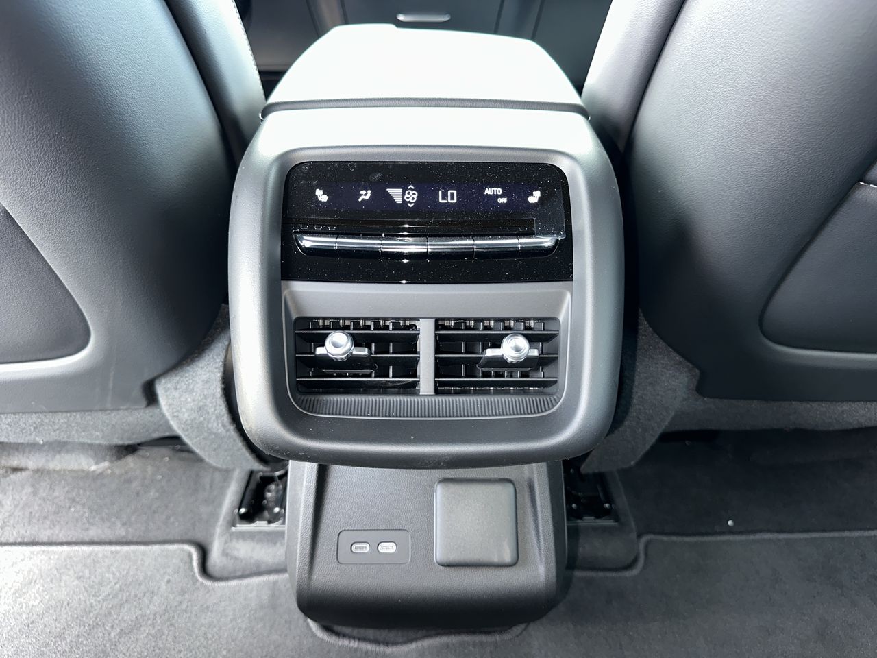 2026 Cadillac LYRIQ V - Photo 58