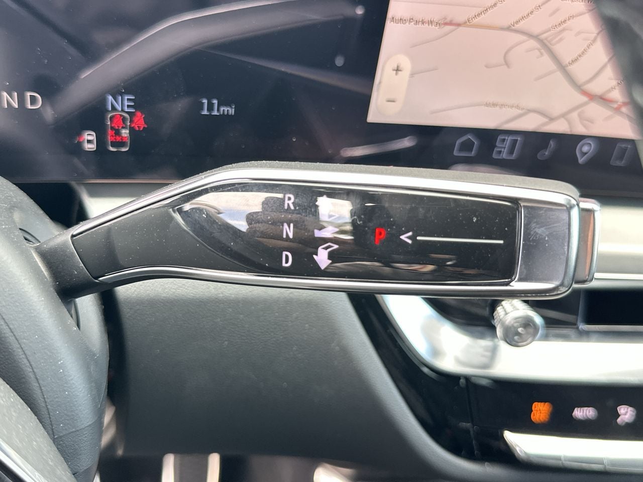 2026 Cadillac LYRIQ V - Photo 52