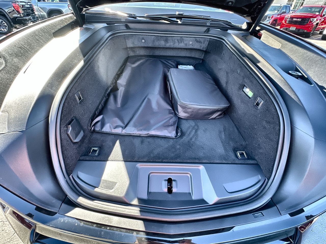 2026 Cadillac Escalade IQ Sport - Photo 67