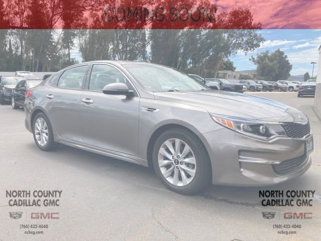 2018 Kia Optima EX photo 2