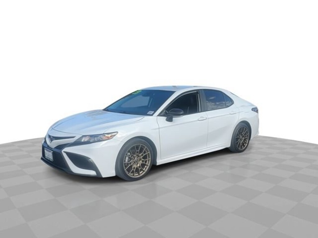 Used 2023 Toyota Camry Hybrid SE