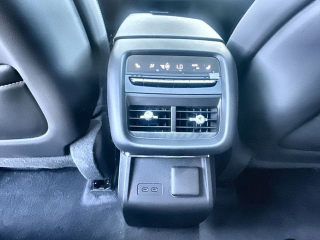 2026 Cadillac LYRIQ V - Photo 22