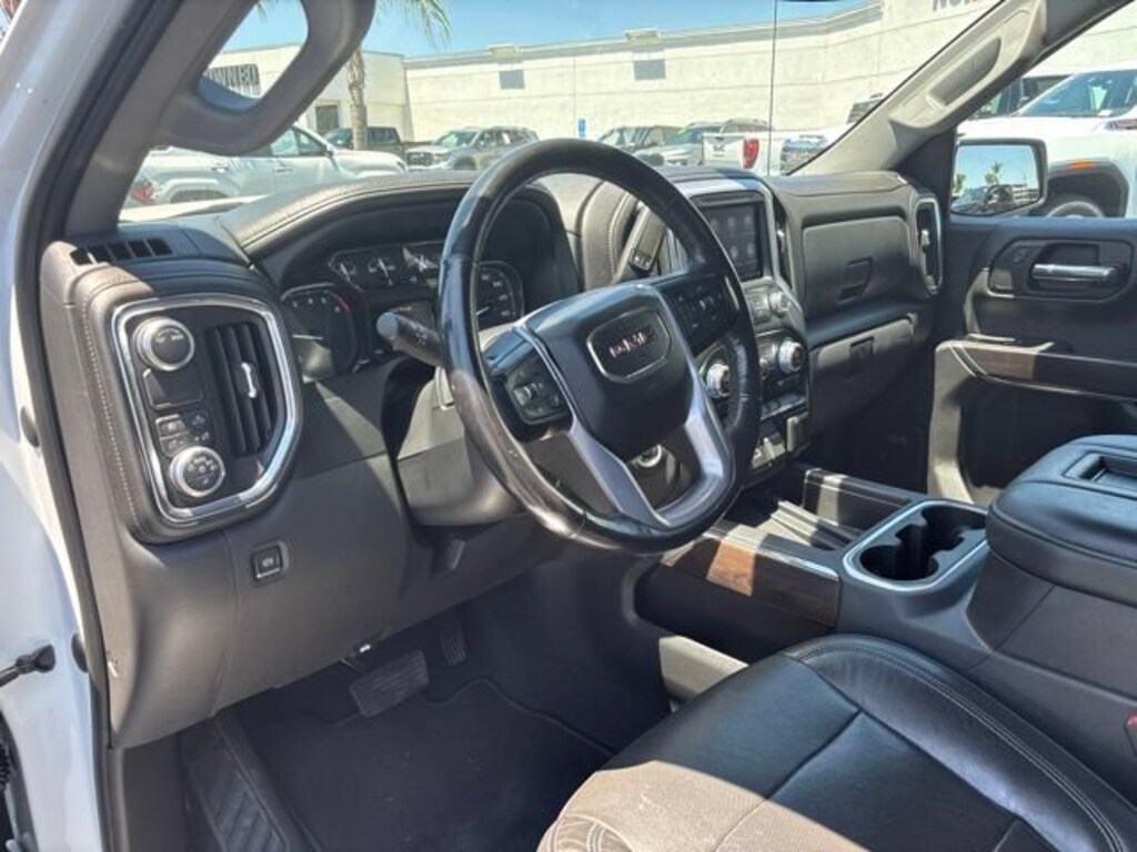 Used 2020 GMC Sierra 1500 SLT Truck
