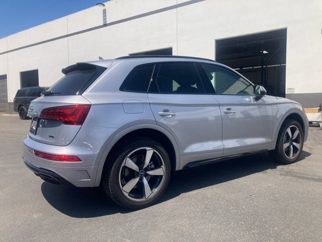 2023 Audi Q5 S line Premium Plus photo 3