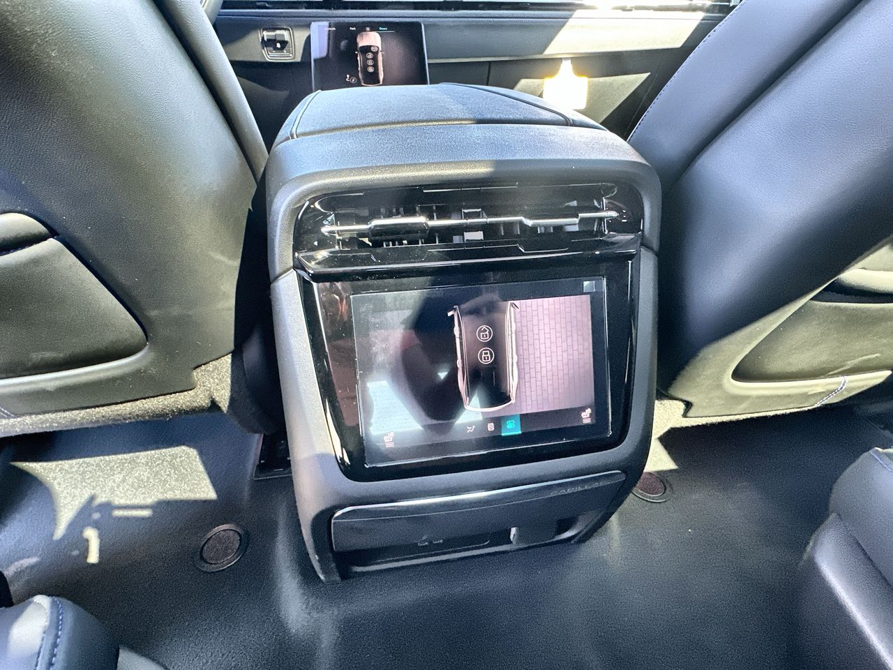 2026 Cadillac Escalade IQ Sport - Photo 58