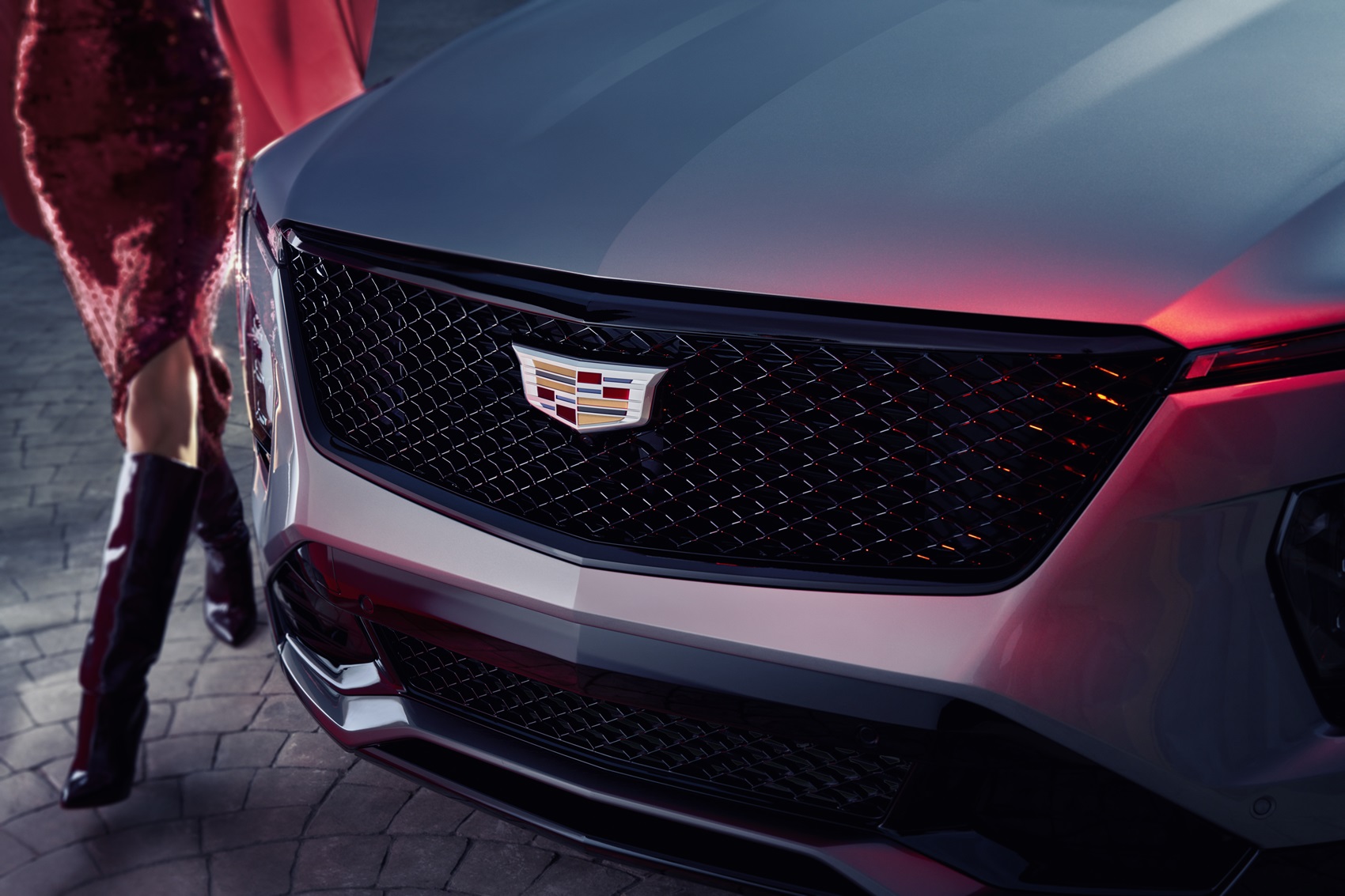 Close up picture of grille of Cadillac XT4 from Cadillac Dealer near San Diego CA