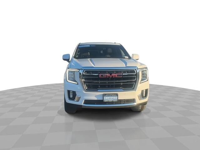 2023 Gmc Yukon SLT photo 2