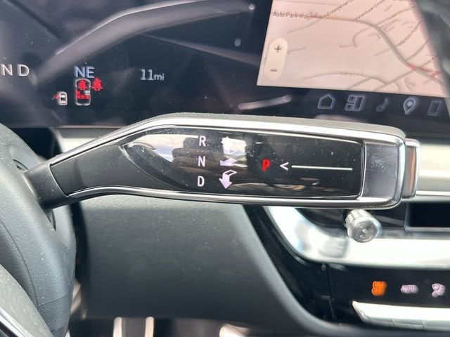 2026 Cadillac LYRIQ V - Photo 16