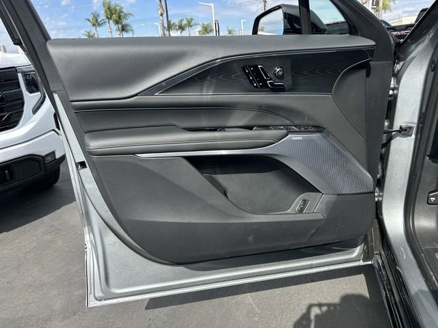 2026 Cadillac LYRIQ V - Photo 23