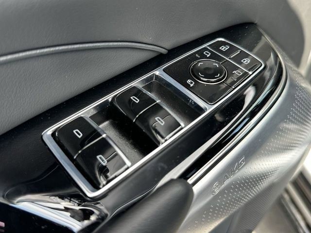 2026 Cadillac LYRIQ V - Photo 24
