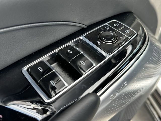 2026 Cadillac LYRIQ V - Photo 24