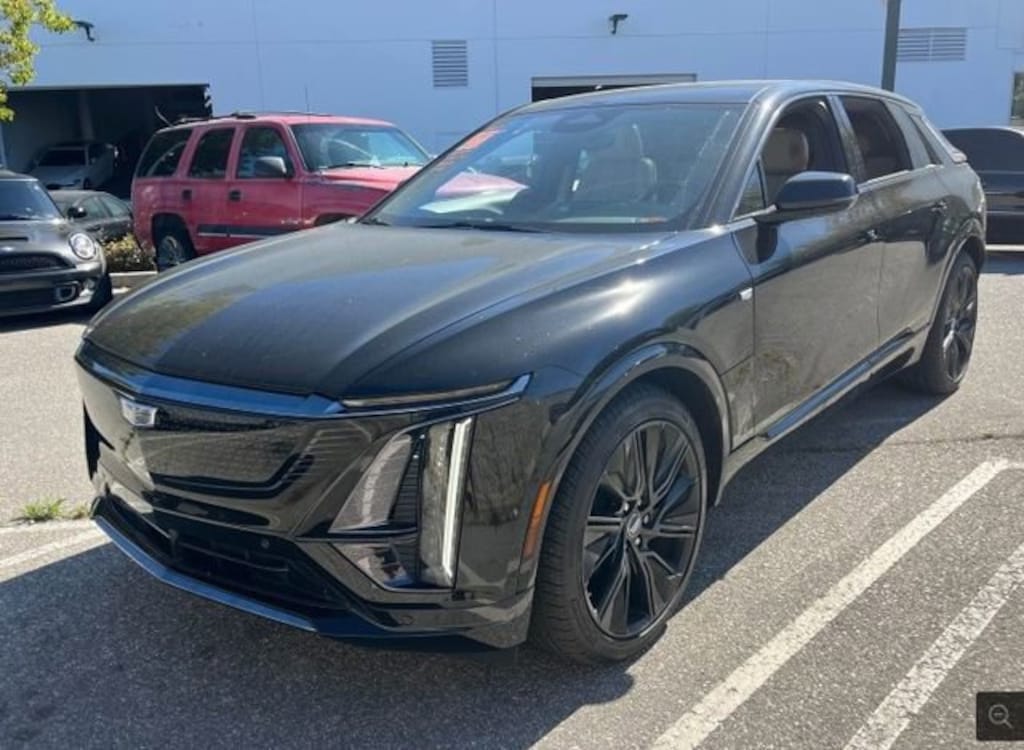 Certified 2024 CADILLAC LYRIQ Sport 3 SUV