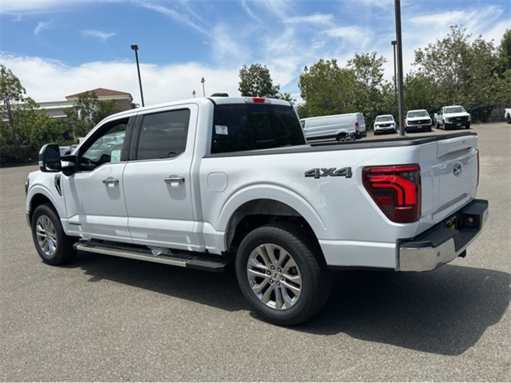 New 2025 Ford F-150 Lariat Truck SuperCrew Cab