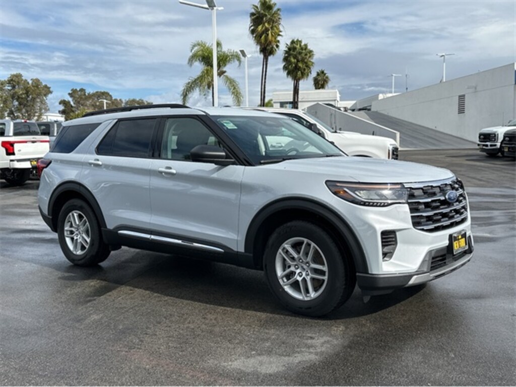 New 2025 Ford Explorer Active SUV