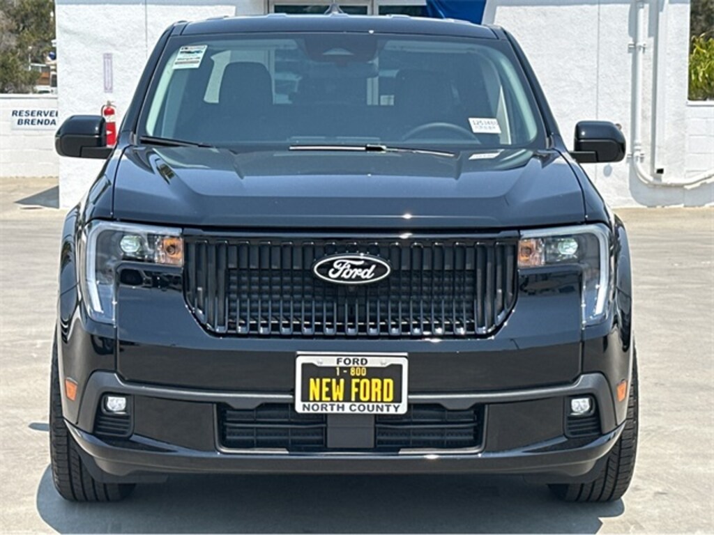 New 2025 Ford Maverick Lobo Standard Truck SuperCrew