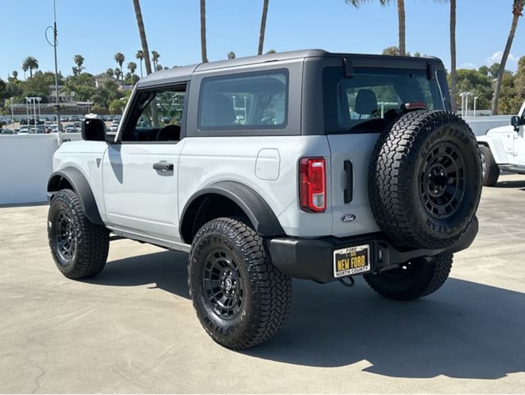 New 2026 Ford Bronco Base SUV