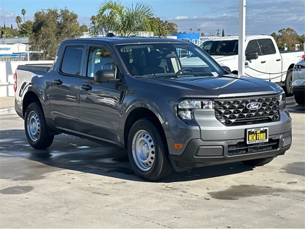 New 2025 Ford Maverick XL Truck SuperCrew