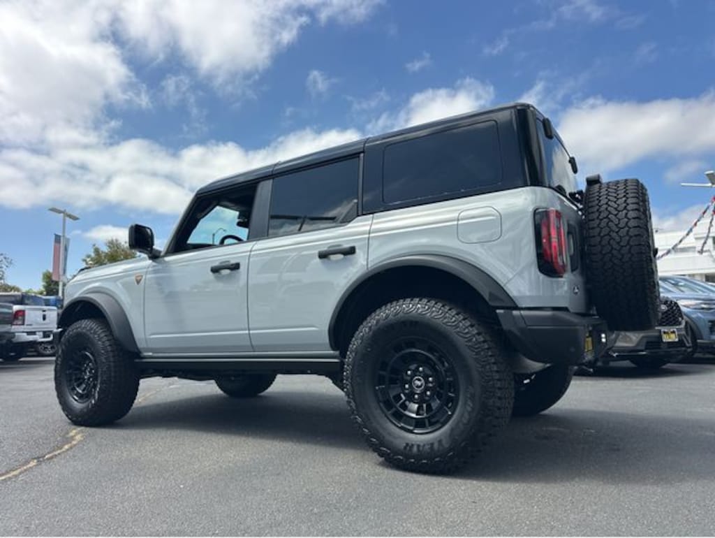 New 2026 Ford Bronco Badlands SUV