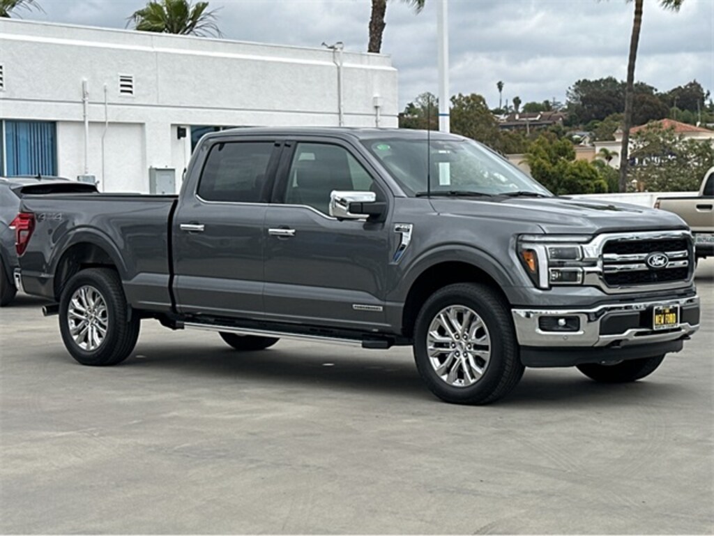 New 2025 Ford F-150 Lariat Truck SuperCrew Cab
