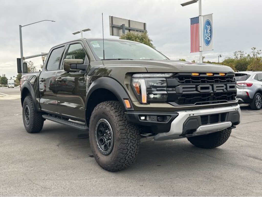 New 2025 Ford F-150 Raptor Truck SuperCrew Cab