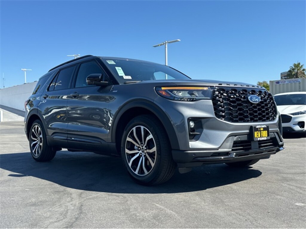 New 2025 Ford Explorer ST-Line SUV