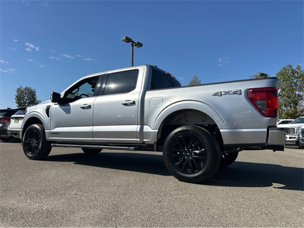 New 2025 Ford F-150 XLT Truck SuperCrew Cab