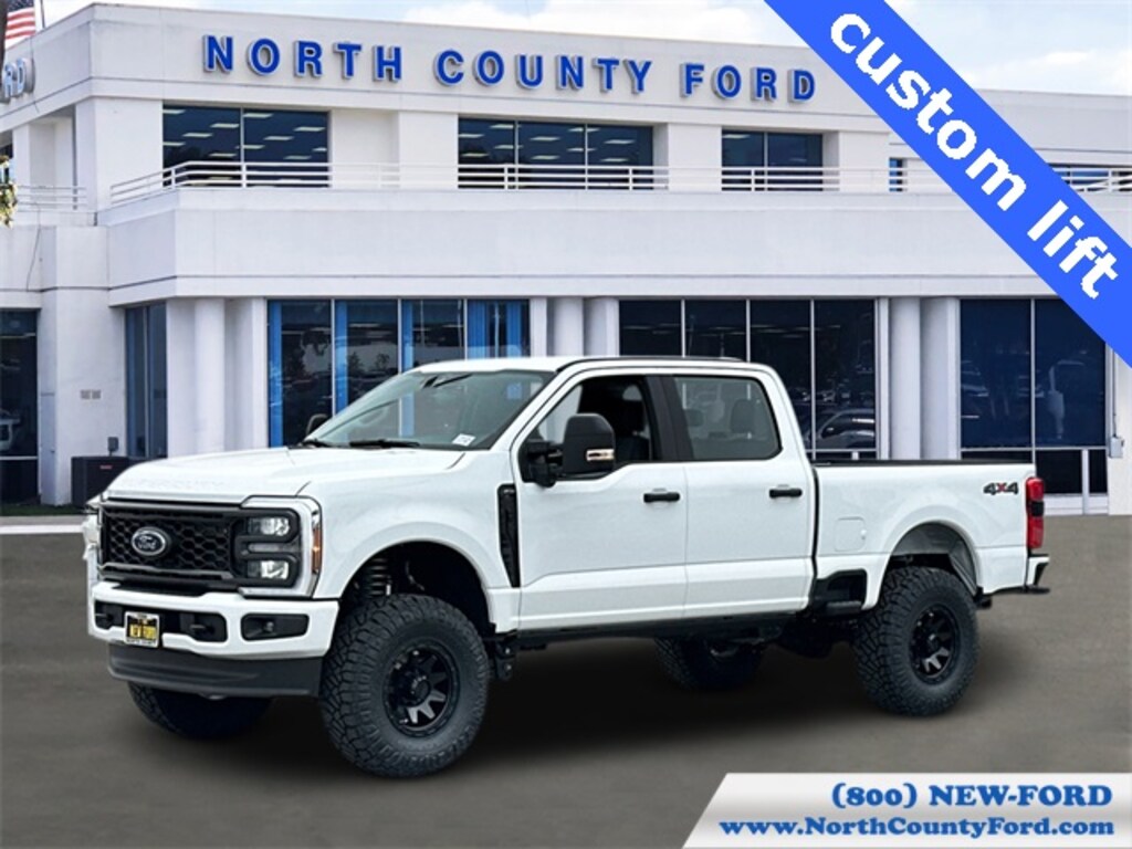 New 2025 Ford F-250 Truck Crew Cab