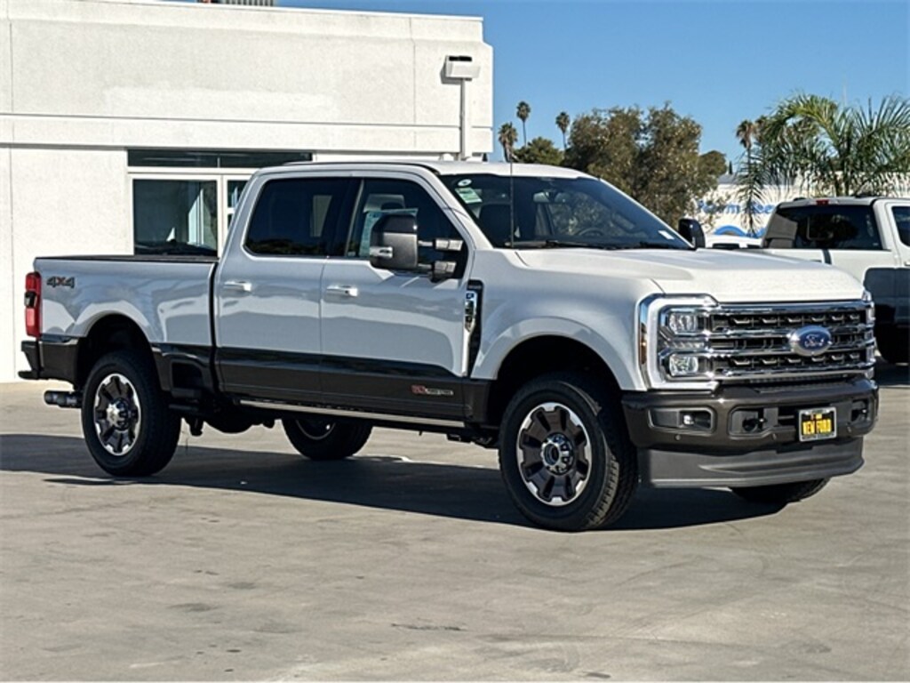 New 2025 Ford F-350 Truck Crew Cab