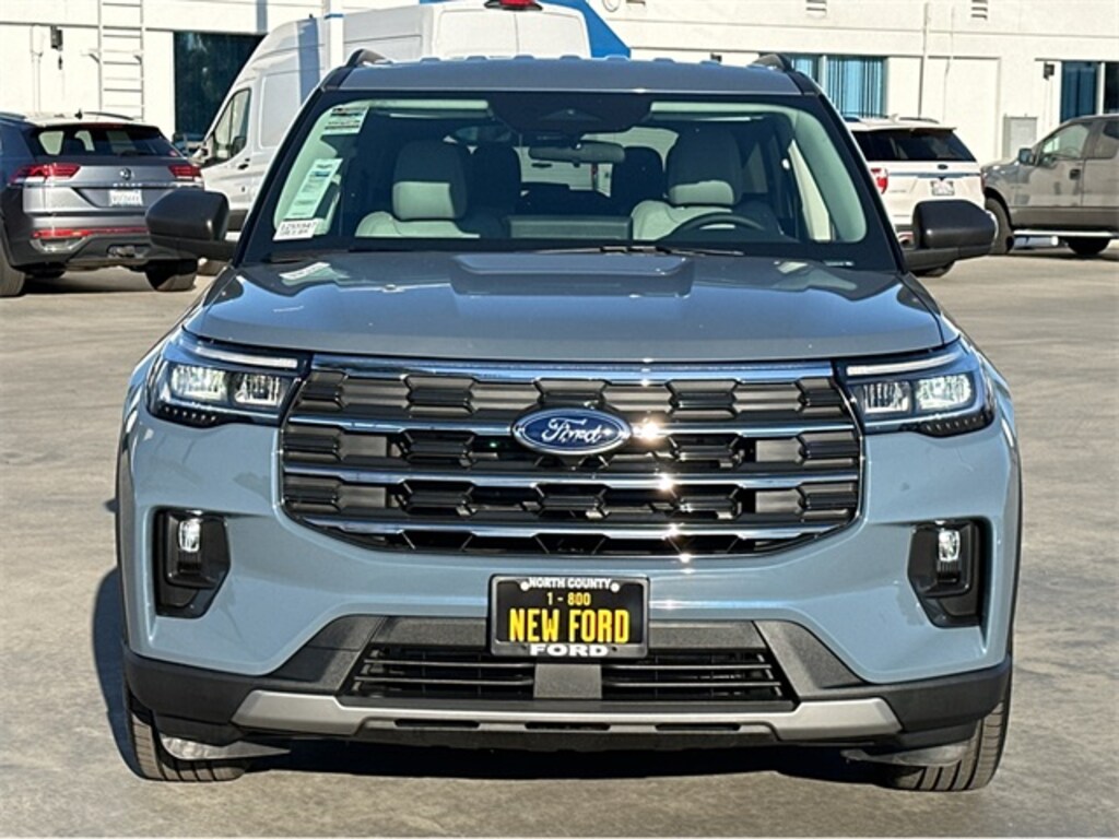 New 2025 Ford Explorer Active SUV