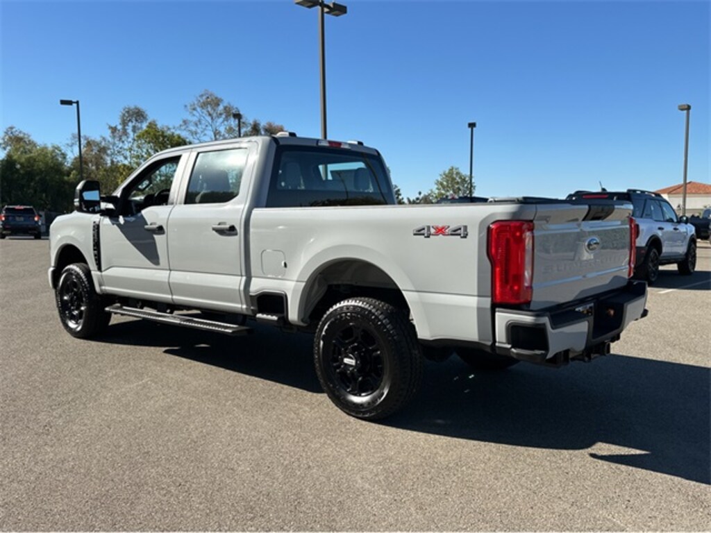 New 2026 Ford F-250 Truck Crew Cab