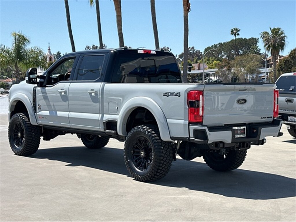 New 2025 Ford F-250 Truck Crew Cab