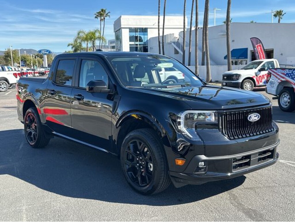 New 2026 Ford Maverick Lobo Standard Truck SuperCrew