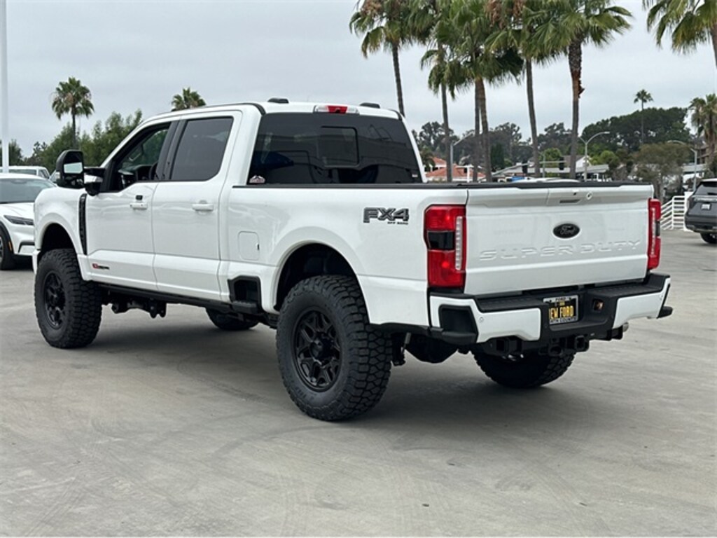 New 2025 Ford F-350 Truck Crew Cab