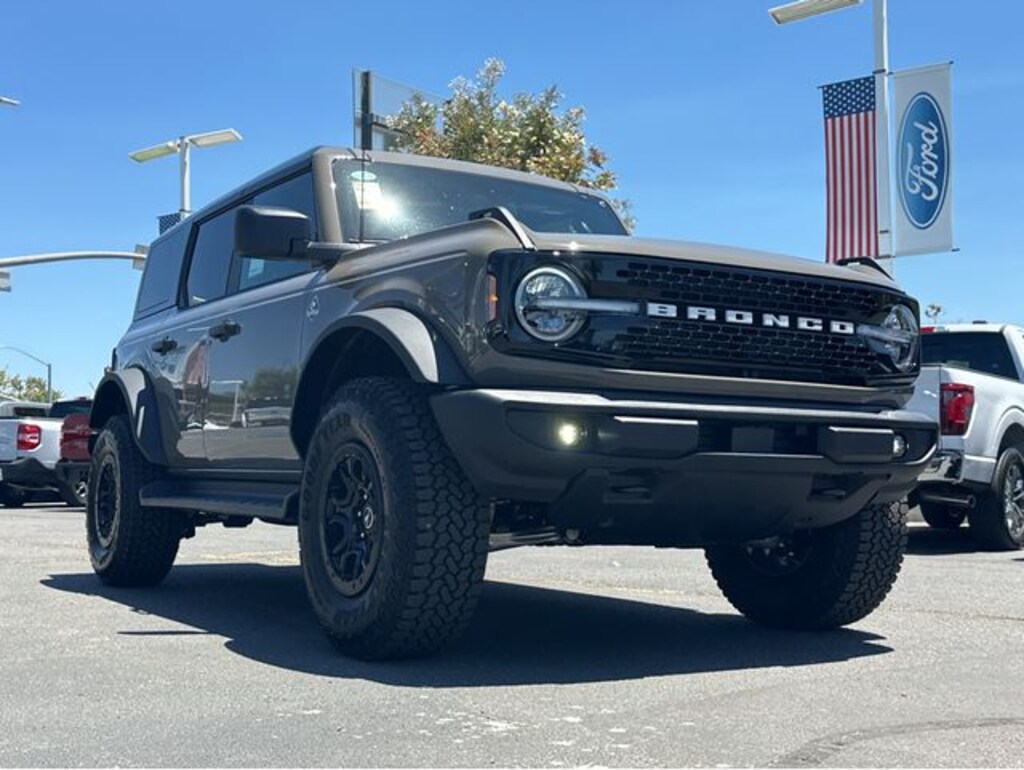 New 2026 Ford Bronco Outer Banks SUV
